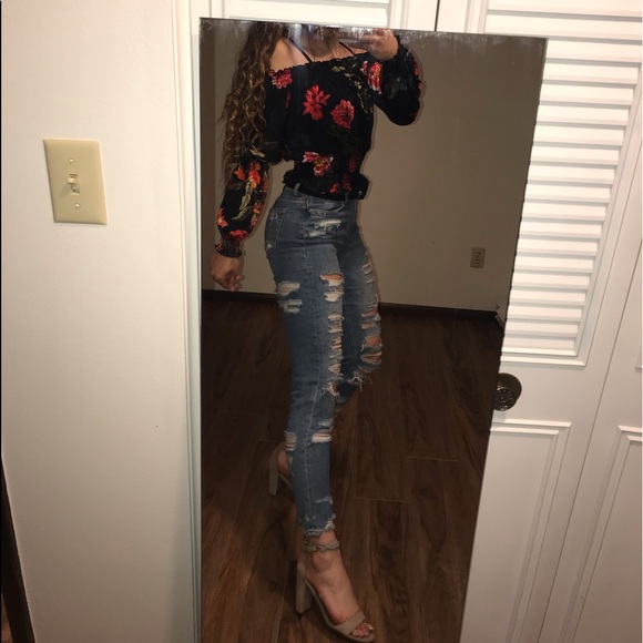 Off Shoulder Top - Picture 2 of 3